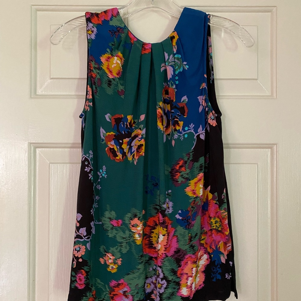 anthropologie floral top